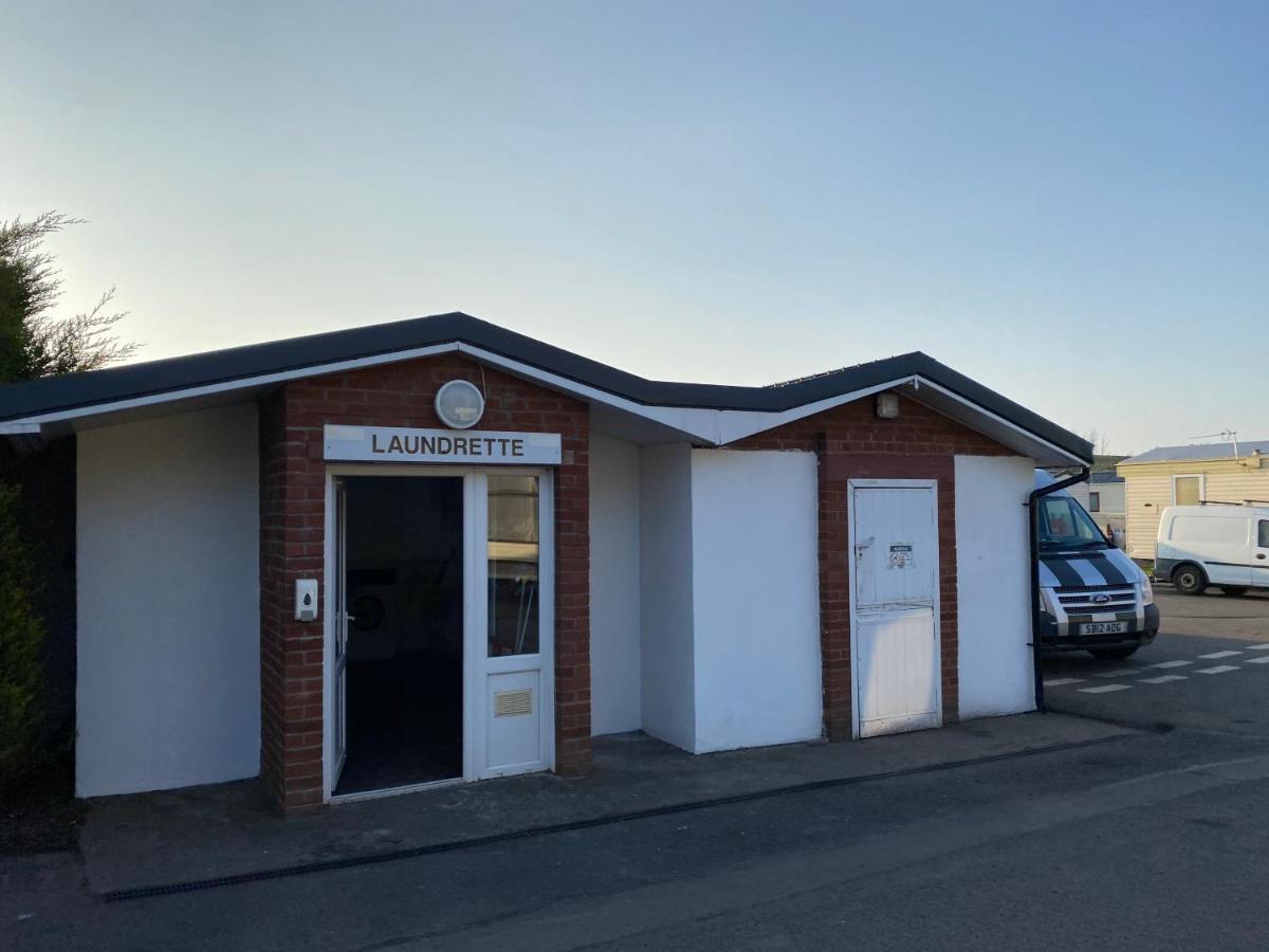 Violeta Turnberry Caravan エクステリア 写真